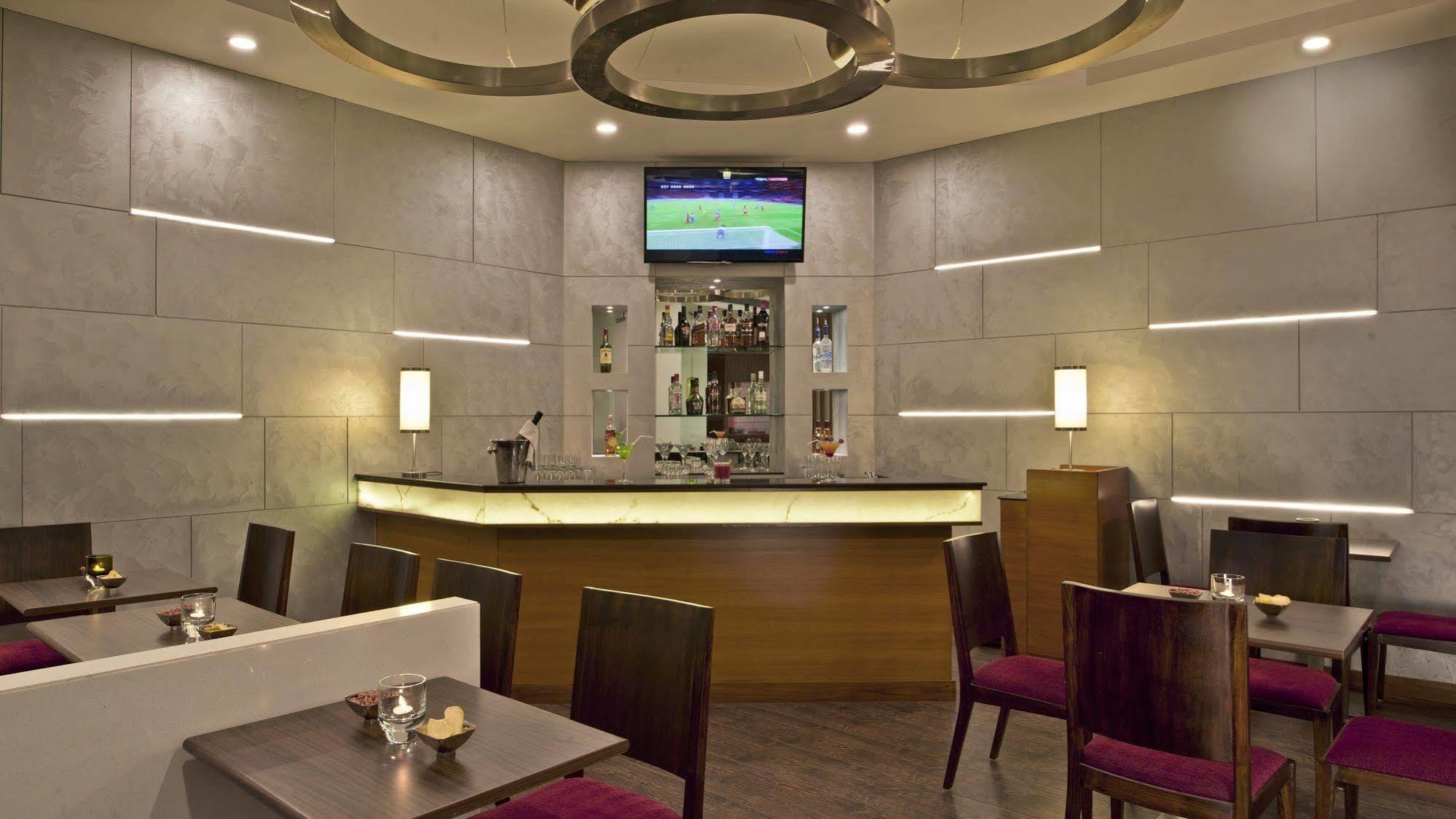Nirwana Hometel Jaipur- A Sarovar Hotel Экстерьер фото